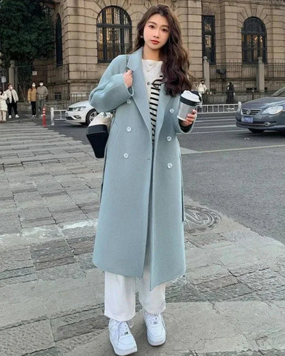 Dinah - Gabardina De Lana Atemporal
